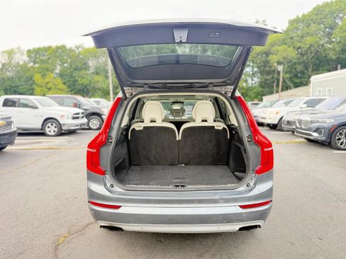 Used 2016 Volvo XC90 T6 Momentum AWD/4WD image 19