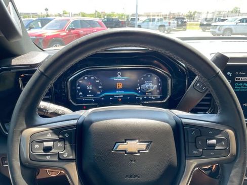Used 2024 Chevrolet Silverado 2500 High Country w/ Technology Package image 19