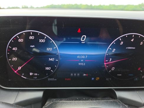 Used 2026 Mercedes-Benz GLC 300 4MATIC image 16