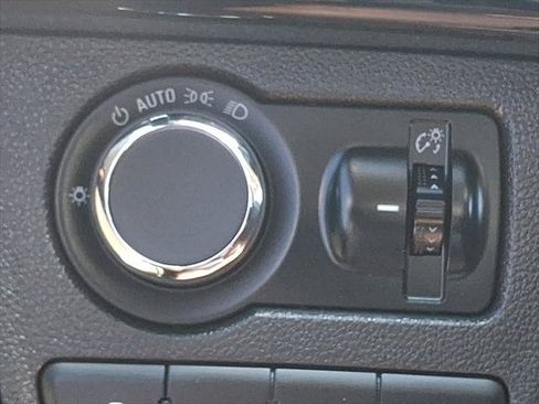 Used 2019 Chevrolet Spark LT FWD image 23