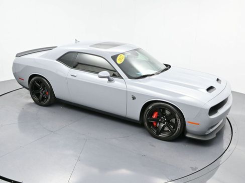 Used 2022 Dodge Challenger SRT Hellcat Redeye image 39
