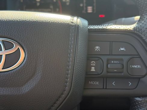 New 2026 Toyota Tacoma SR5 AWD/4WD image 31