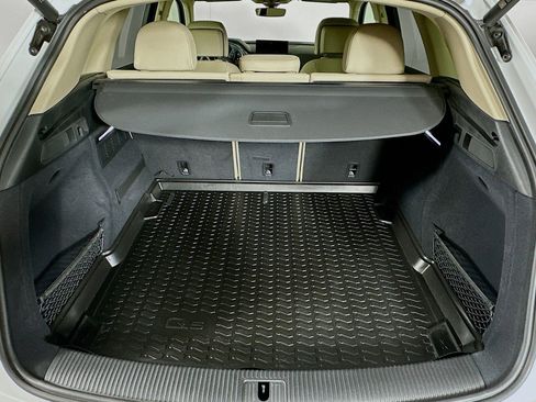 Used 2023 Audi Q5 2.0T Premium w/ Convenience Package image 22