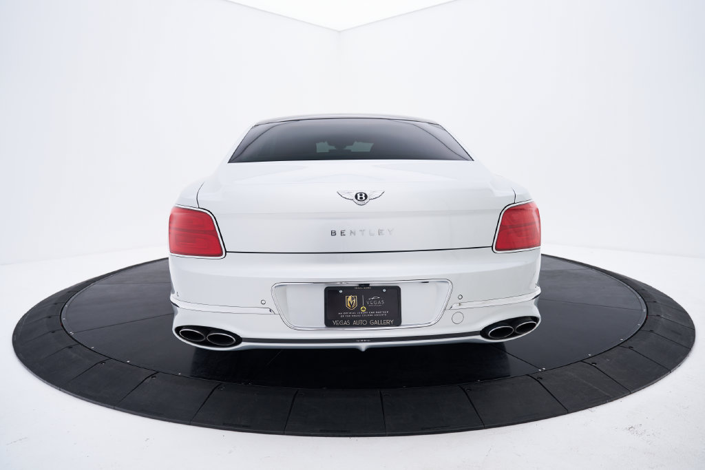 Used 2022 Bentley Flying Spur V8 AWD/4WD image 13