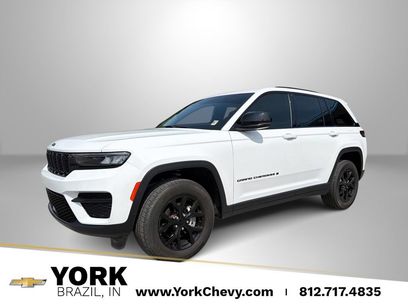 Used 2025 Jeep Grand Cherokee Altitude