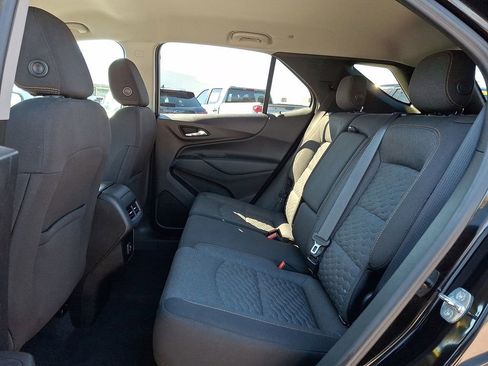 Certified 2020 Chevrolet Equinox LT w/ Driver Convenience Package image 11