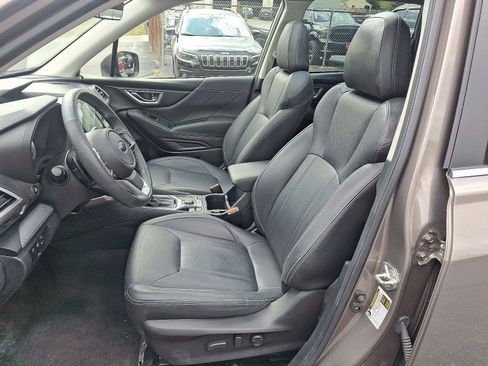 Used 2021 Subaru Forester Limited image 14
