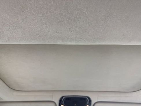 Used 2016 BMW 750i xDrive image 32