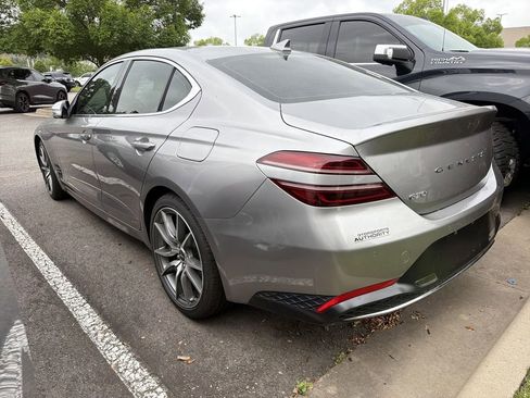Used 2022 Genesis G70 2.0T w/ Prestige Package RWD image 5