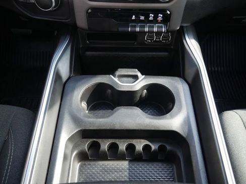 Used 2020 RAM 1500 Big Horn AWD/4WD image 24