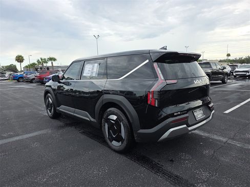 New 2026 Kia EV9 Light image 6