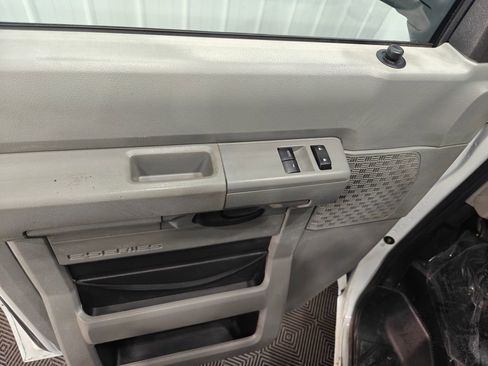Used 2016 Ford E-350 and Econoline 350 Super Duty w/ Power Windows & Locks Group RWD image 42