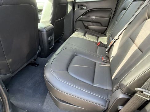 Used 2019 Chevrolet Colorado ZR2 image 17