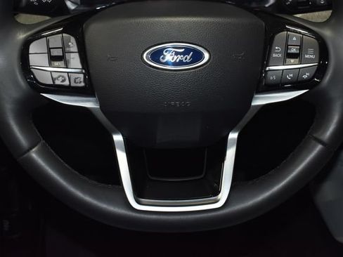 Used 2026 Ford Explorer Platinum w/ LUX Leather Package AWD/4WD image 25