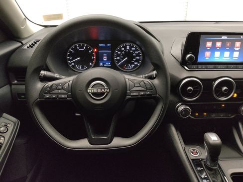 Used 2025 Nissan Sentra S FWD image 22