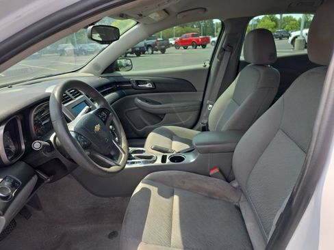 Used 2015 Chevrolet Malibu LS w/ Protection Package FWD image 10