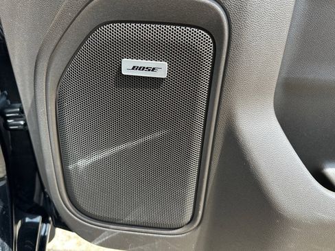 Used 2020 Chevrolet Silverado 1500 RST image 23