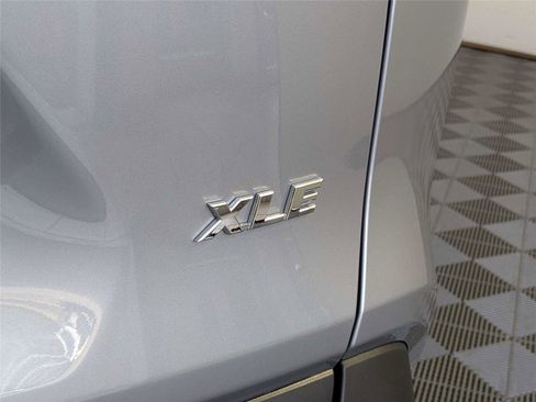 Used 2025 Toyota RAV4 XLE Premium w/ Weather Package image 9
