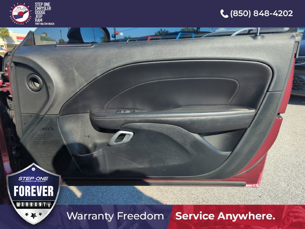 Used 2018 Dodge Challenger R/T Scat Pack RWD image 21