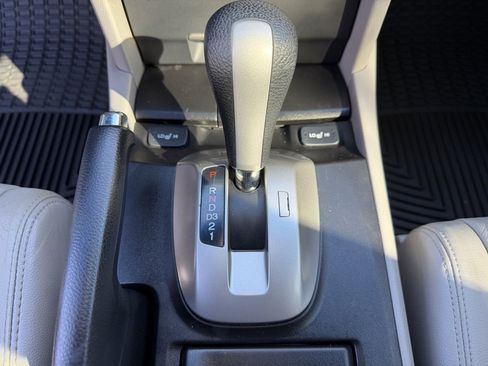 Used 2009 Honda Accord EX-L image 21