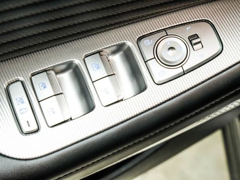 Used 2024 Hyundai Palisade Calligraphy image 49