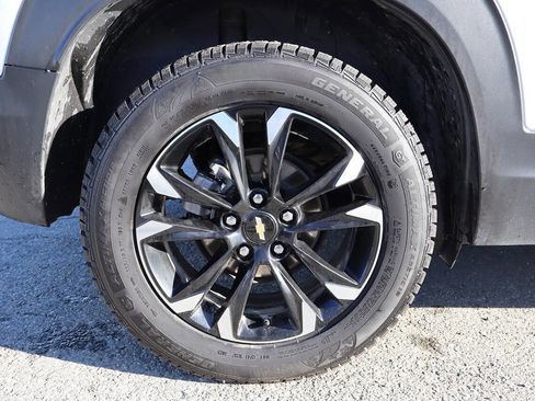 Used 2022 Chevrolet TrailBlazer LT w/ Convenience Package image 18
