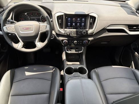 Used 2024 GMC Terrain SLT w/ Tech Package AWD/4WD image 15