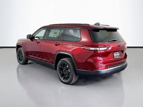 New 2025 Jeep Grand Cherokee L Altitude image 5