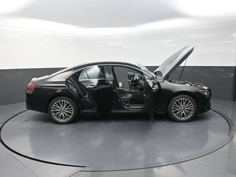 Used 2025 Mercedes-Benz CLA 250 image 46
