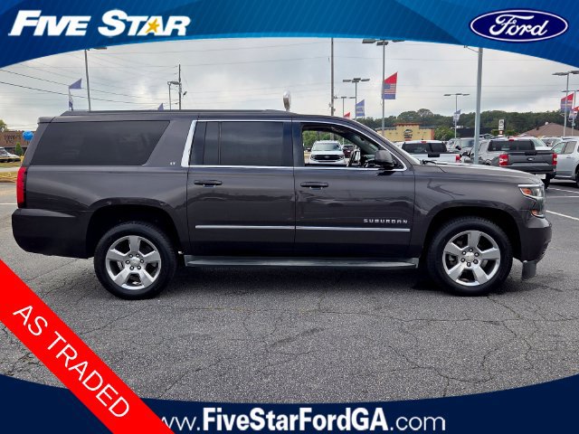 Used 2016 Chevrolet Suburban LT RWD image 9