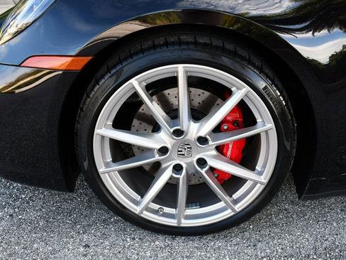 Used 2022 Porsche 911 Carrera 4S image 68