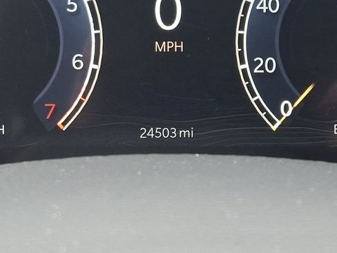 Used 2023 Jeep Grand Cherokee Laredo w/ Luxury Tech Group I image 21