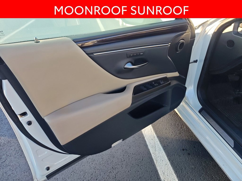 Used 2019 Lexus ES 350 w/ Premium Package FWD image 5