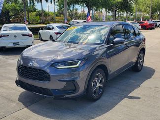 Used 2025 Honda HR-V EX-L video 3