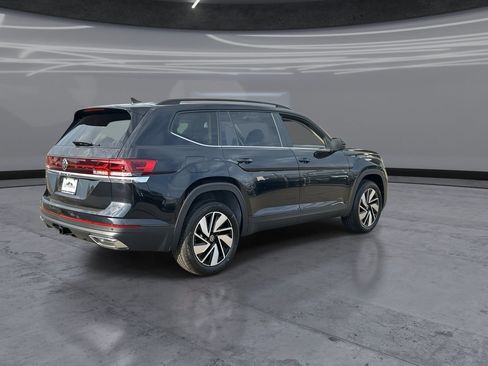 New 2026 Volkswagen Atlas SE FWD image 5