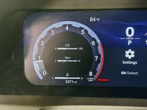 Certified 2025 Toyota Tacoma TRD Sport AWD/4WD image 12