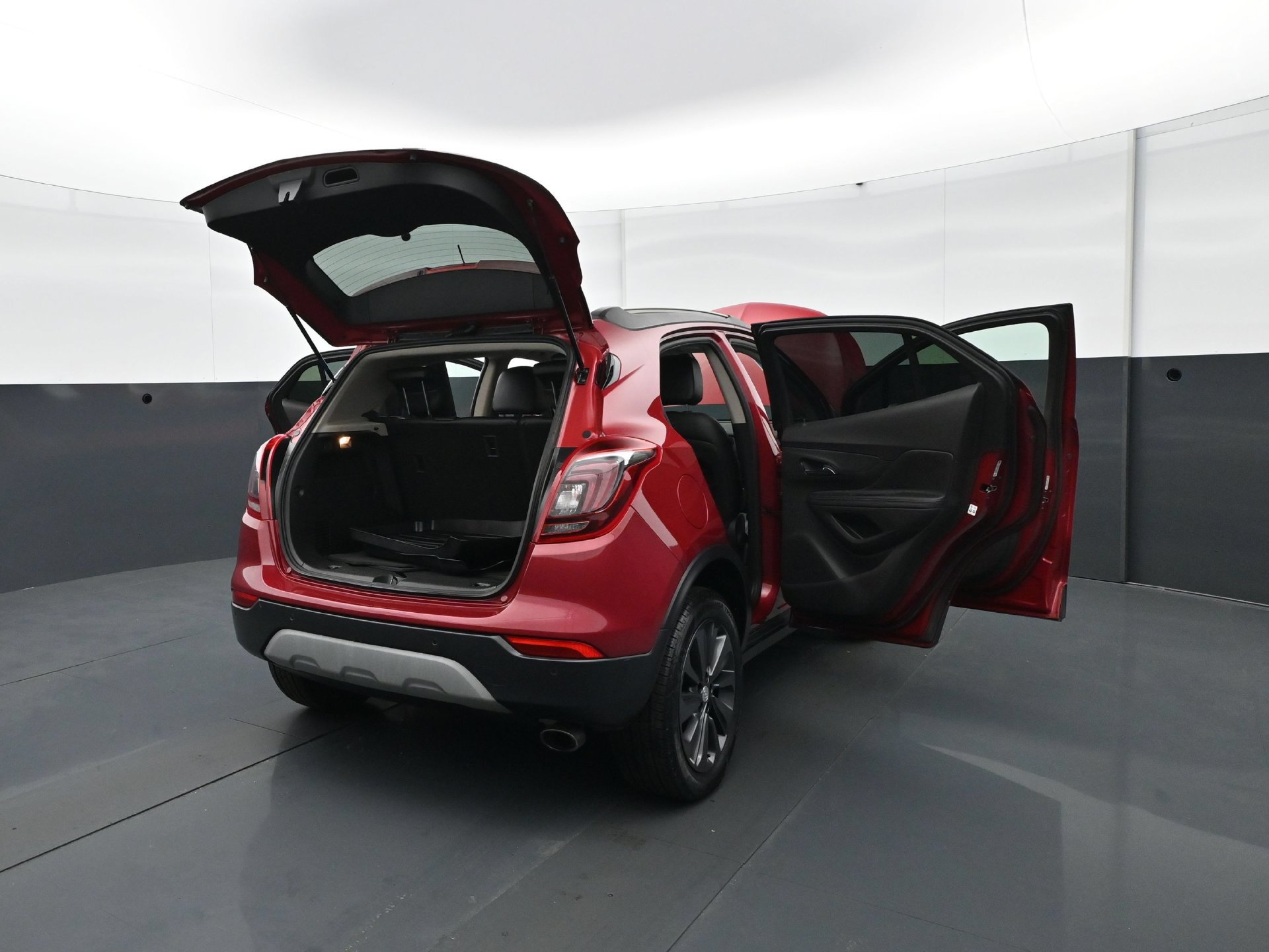 Used 2019 Buick Encore Essence w/ Safety Package II AWD/4WD image 34