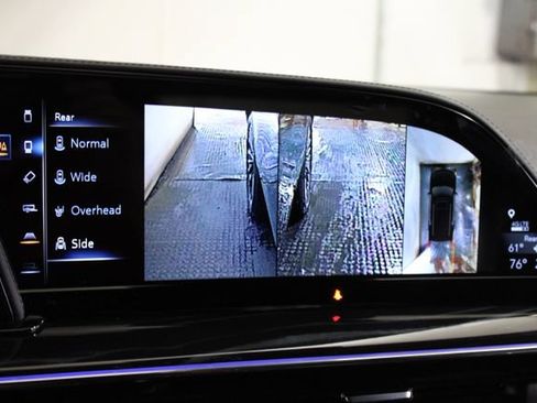 Used 2023 Cadillac Escalade V AWD/4WD image 19
