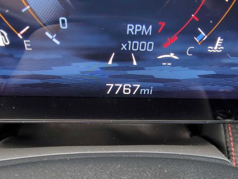 Used 2025 Chevrolet Equinox RS w/ Safety and Technology Package FWD image 13