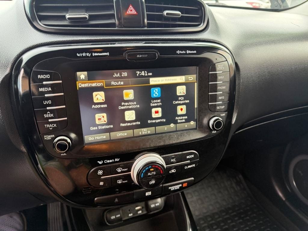 Used 2016 Kia Soul + w/ Audio Package FWD image 34