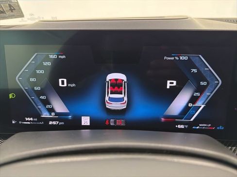 Certified 2024 BMW X5 M60i image 32