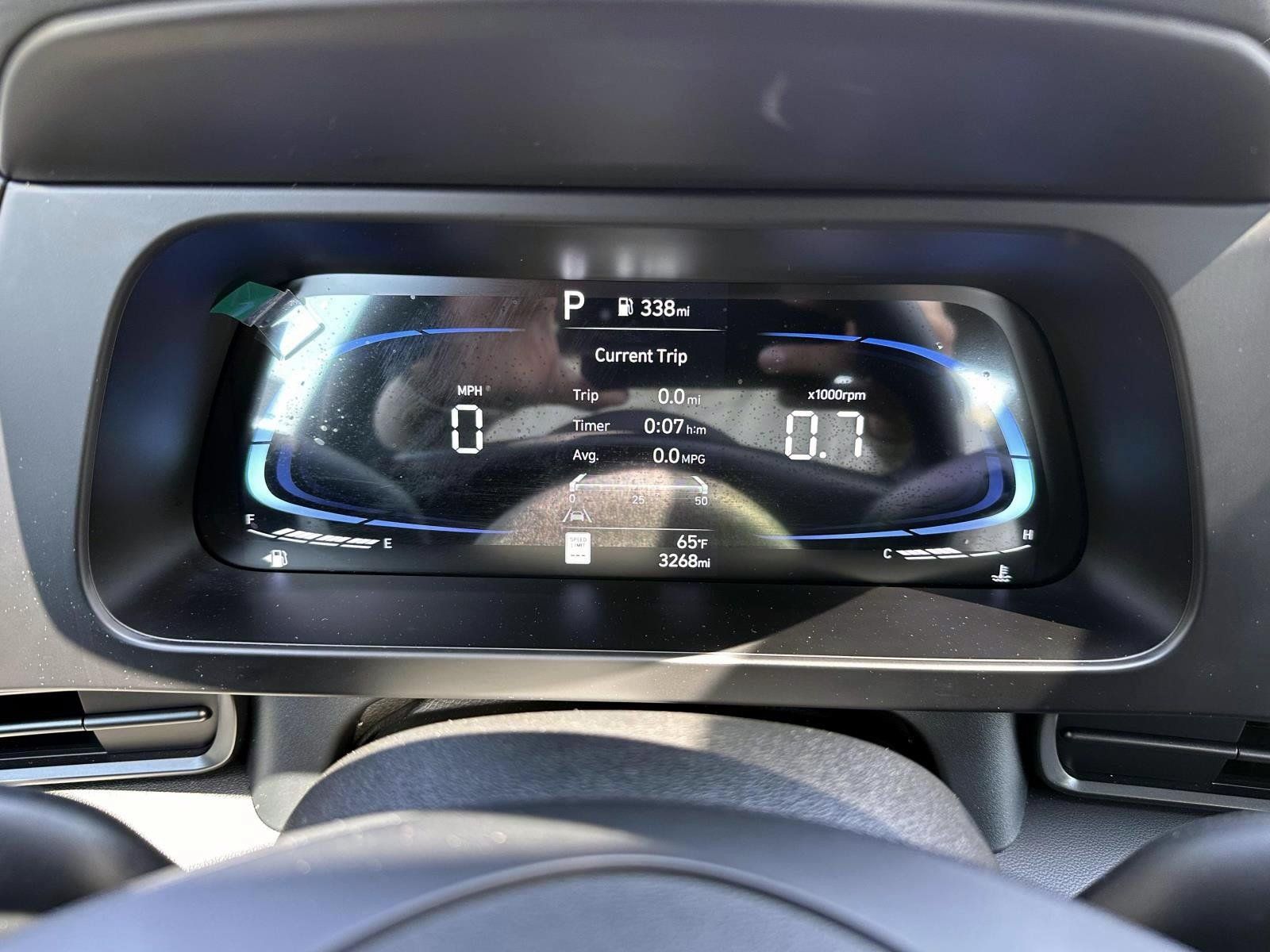 Used 2025 Hyundai Elantra Sport FWD image 19