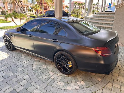 Used 2018 Mercedes-Benz E 63 AMG S image 30