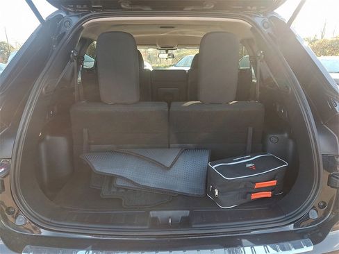 Used 2022 Mitsubishi Outlander ES image 29