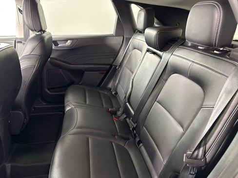 Used 2022 Ford Escape SEL w/ Technology Package image 28