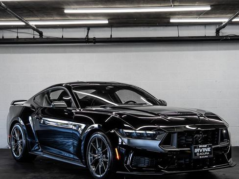 Used 2025 Ford Mustang Dark Horse RWD image 7