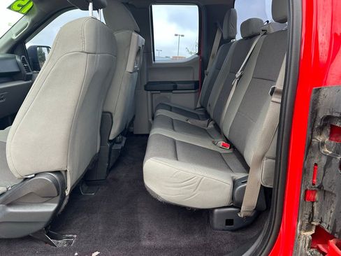 Used 2015 Ford F150 XL w/ Equipment Group 101A Mid AWD/4WD image 26