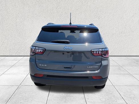 Used 2024 Jeep Compass Limited AWD/4WD image 4