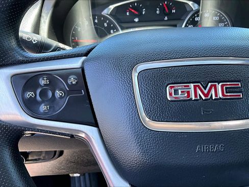 Used 2022 GMC Terrain SLE w/ Driver Convenience Package FWD image 22