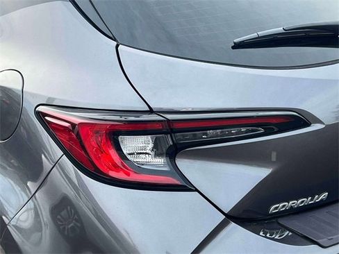Used 2023 Toyota Corolla SE image 14